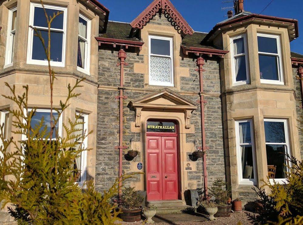 Strathallan Bed And Breakfast Grantown-on-Spey Экстерьер фото